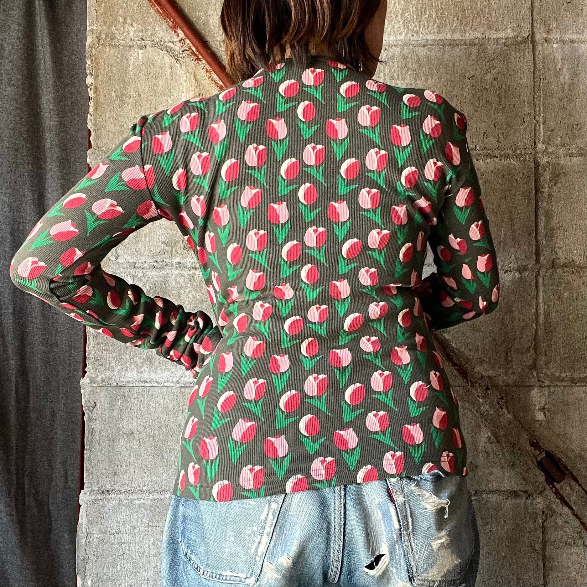 HOLIDAY】 SUPER RIB PADDED SHOULDER CREW-NECK L/S TOPS（TULIP） | olaf