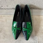 green bicolor flat shoes