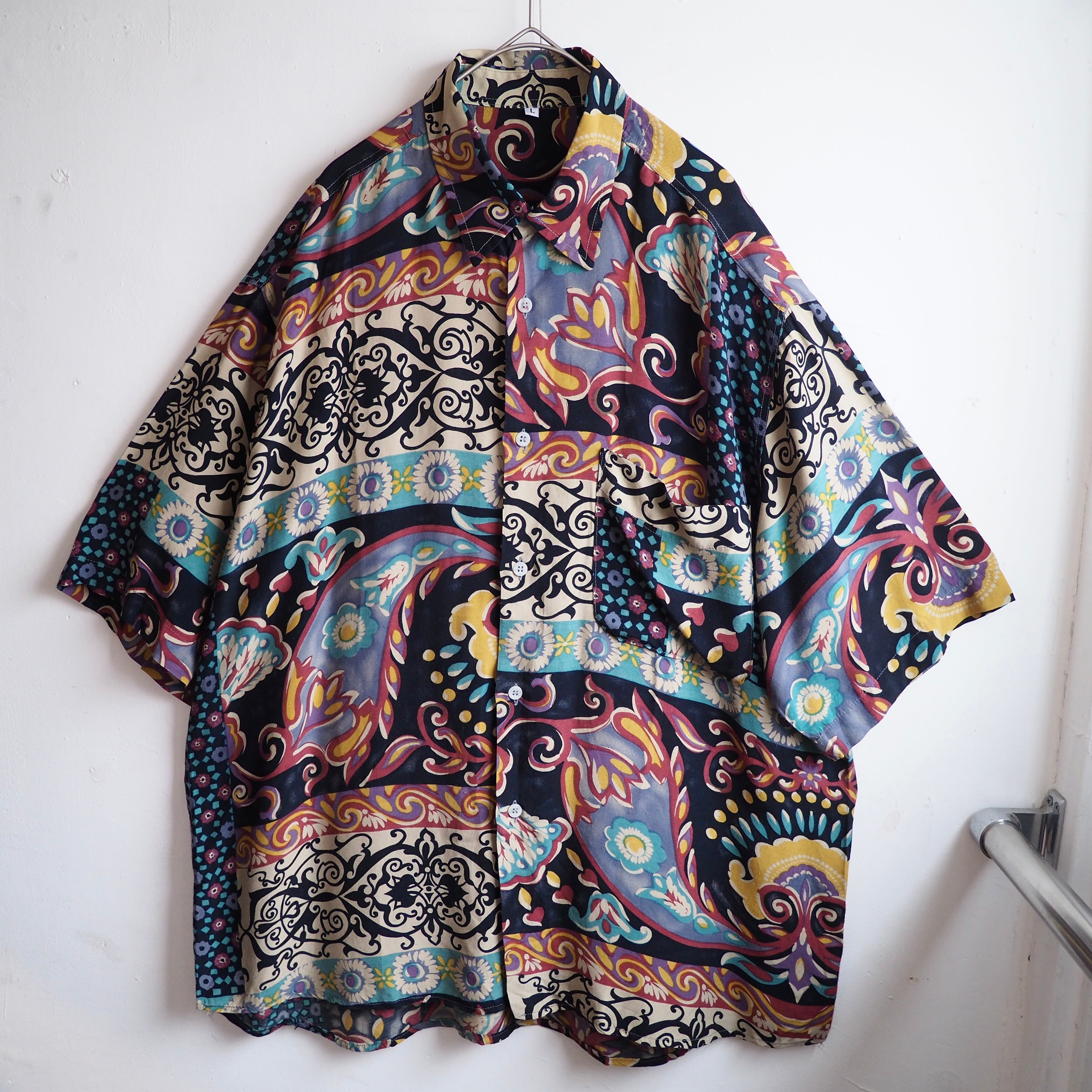1990s Bewitching Abstract art painting vintage loose Drape rayon shirt