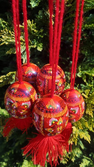 装飾用木製プィサンカ（イースターエッグ）　コロミヤモデル