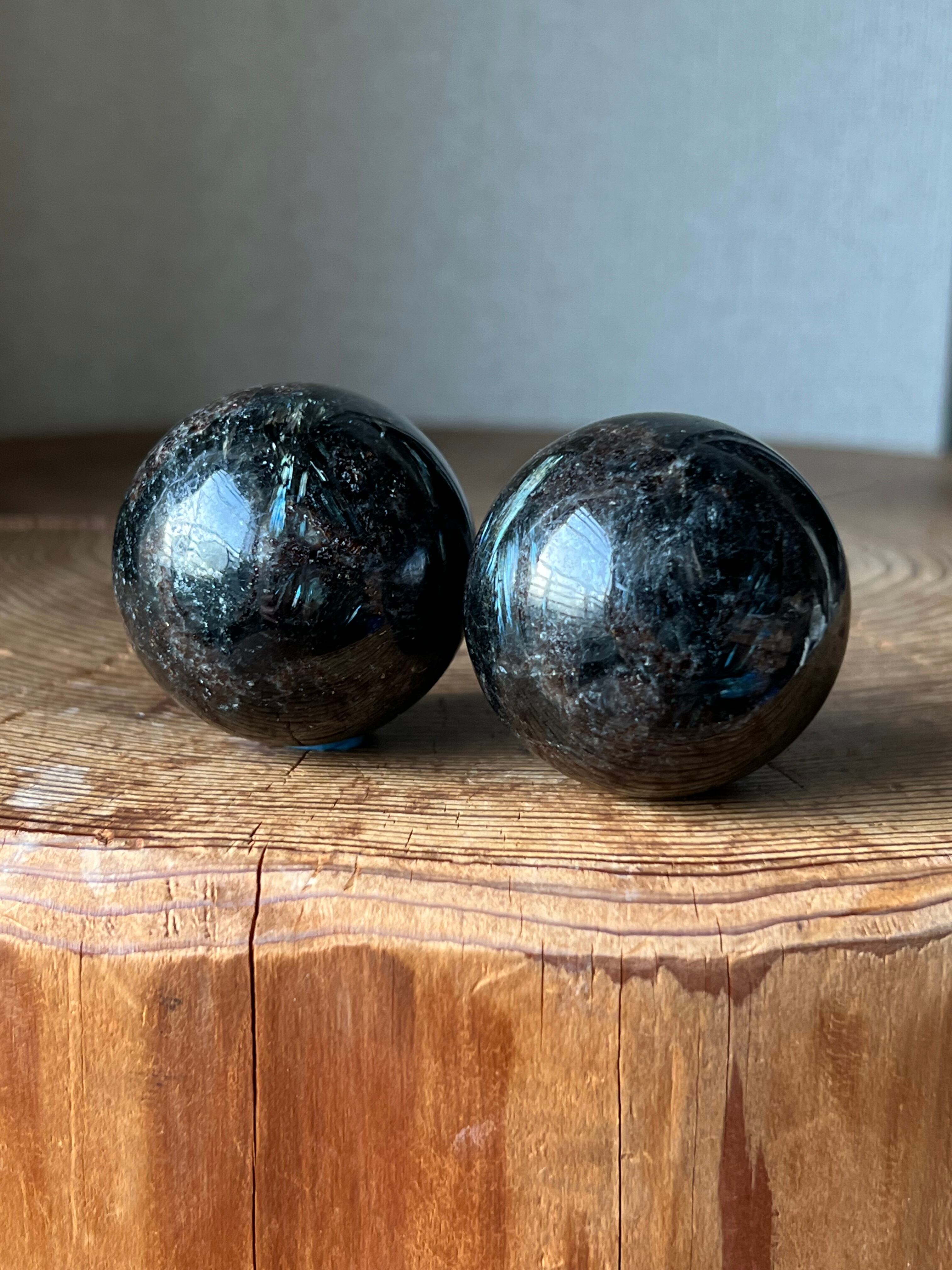 ヌーマイト丸玉 40㎜ 105g前後