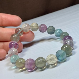 優しい色合い・フローライトブレスレット