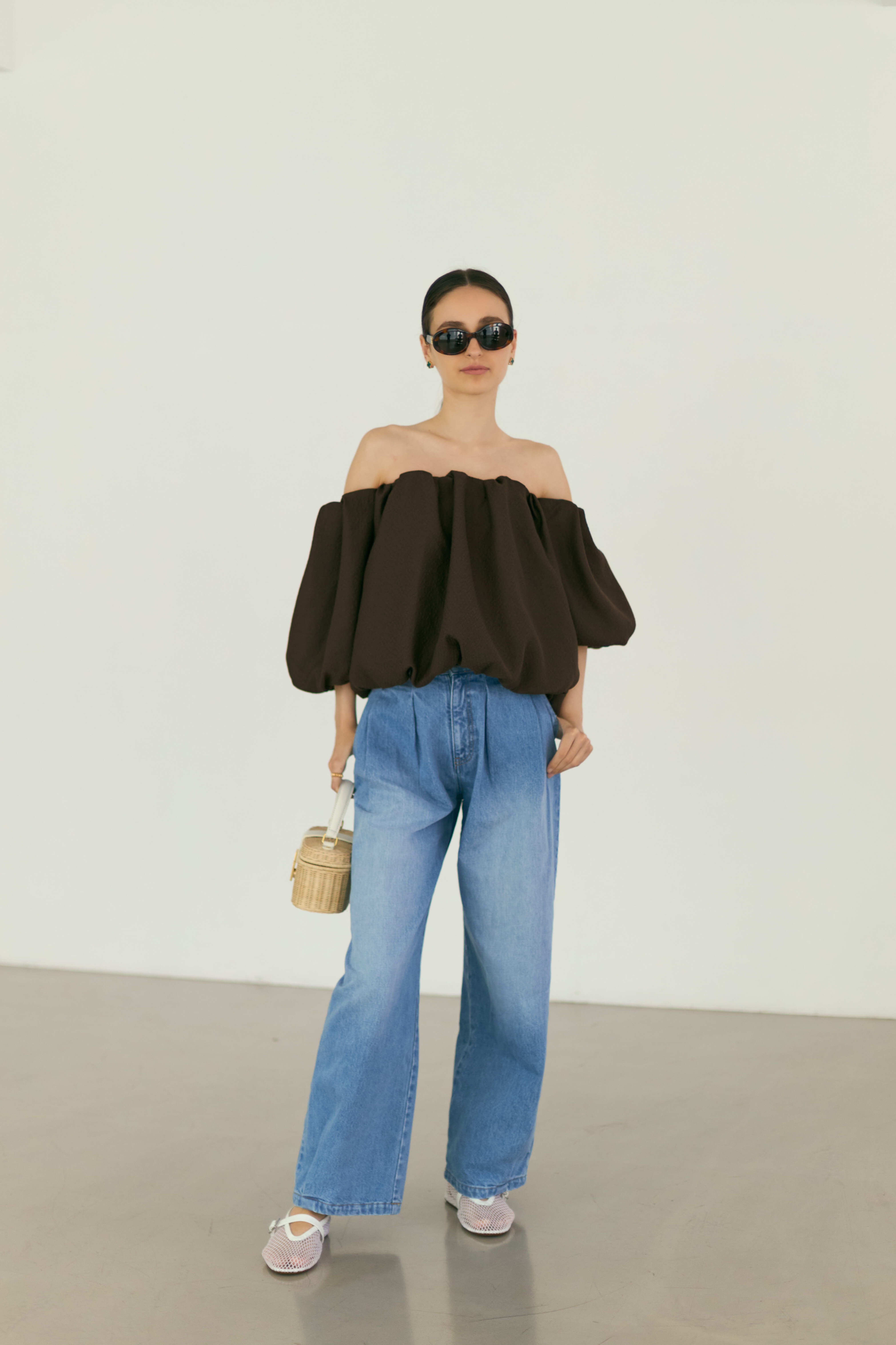 5/29(FRI)21:00ーJacquard offshoulder blouse | Bluelea