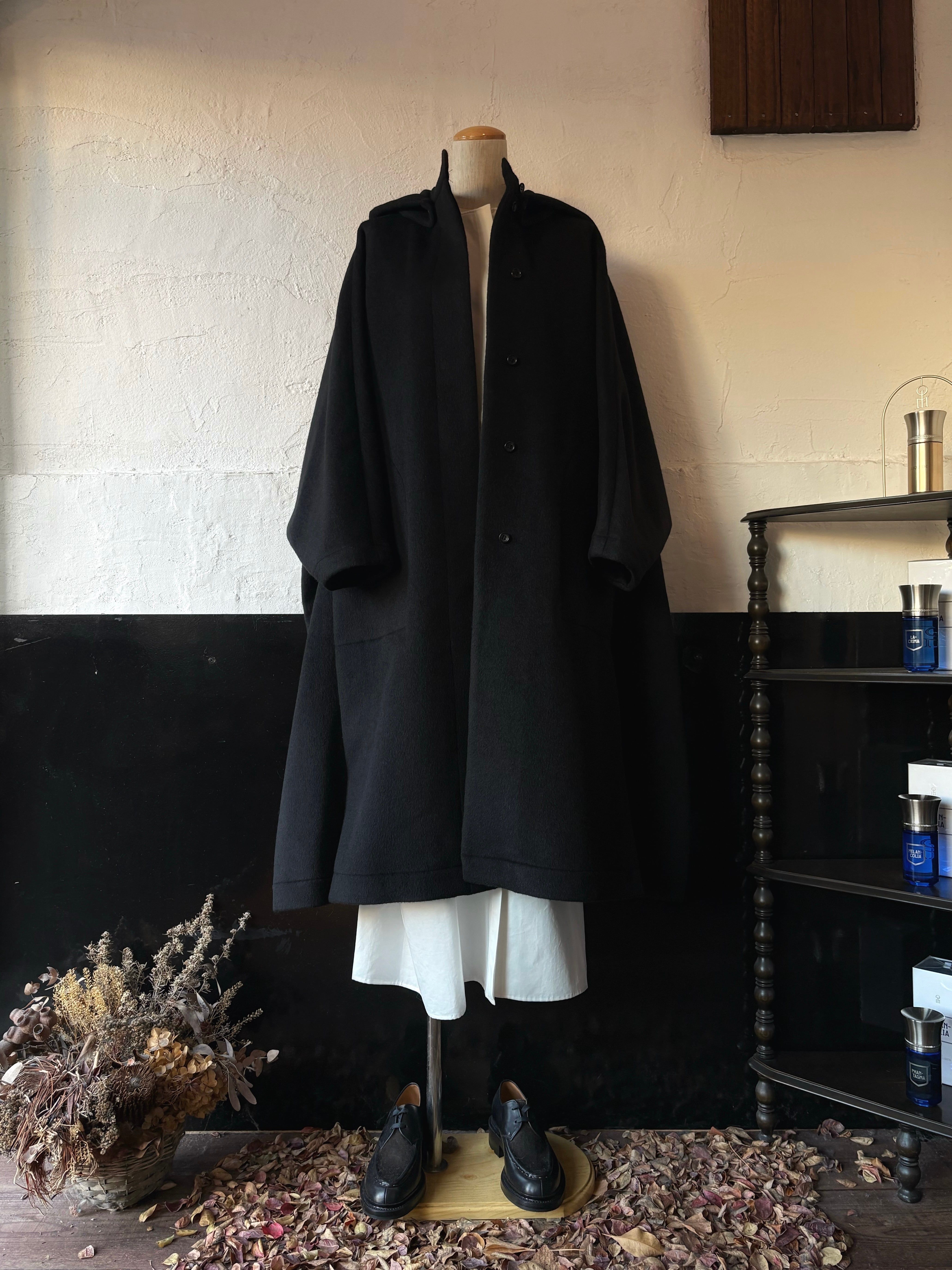 TENNE HANDCRAFTED MODERN long hood cape coat | TALE COCOON