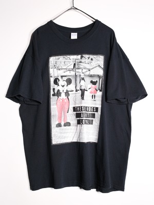 "Disney" THESE HOES AIN'T LOYAL tee