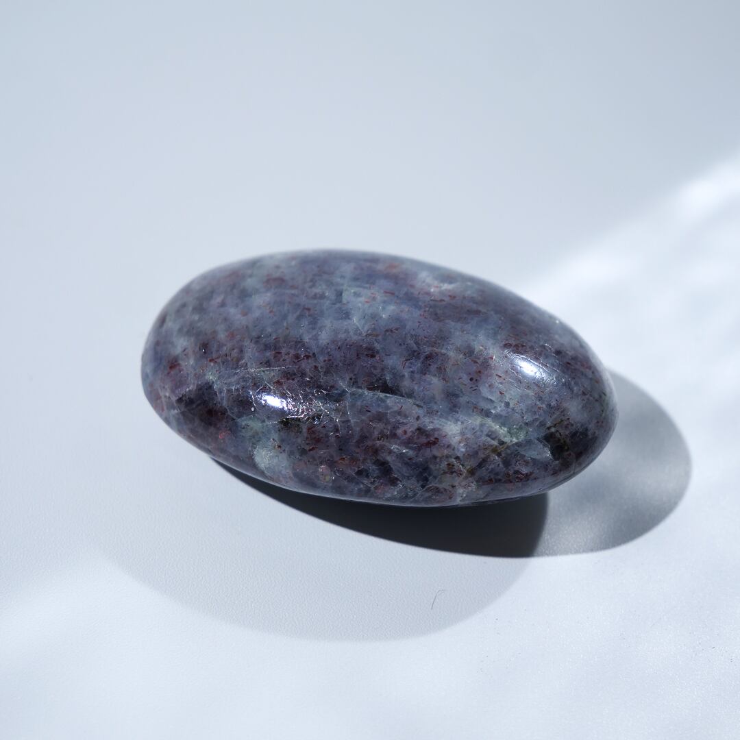 Ruby様　オパライト　スノーフレーク　雪の結晶　握り石　人工石 Ruby様 オパライト スノーフレーク 雪の結晶 握り石 人工石 - 置物