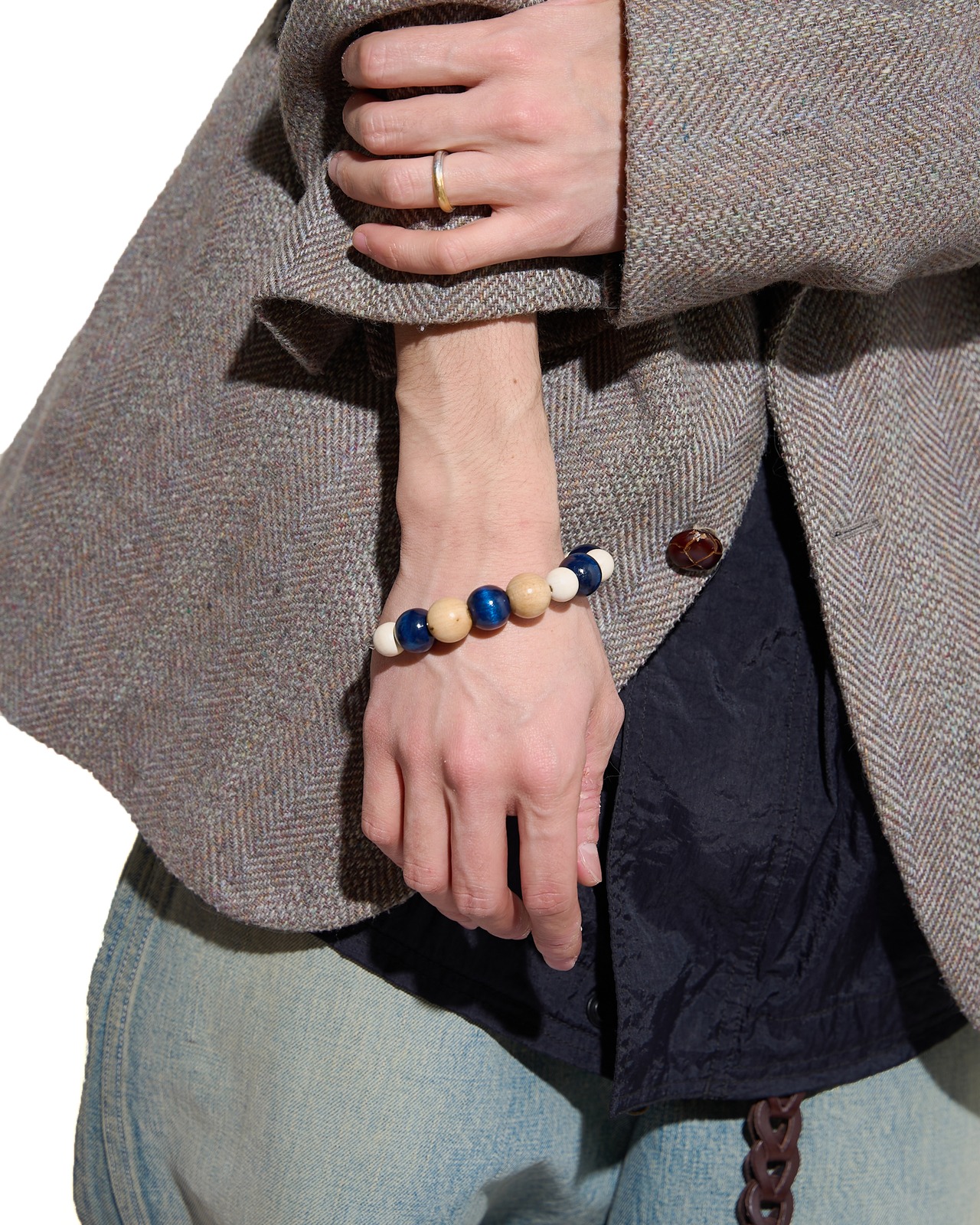 m's braque "METAL&WOODS BRACELET 〔NAVY/NATURAL〕"