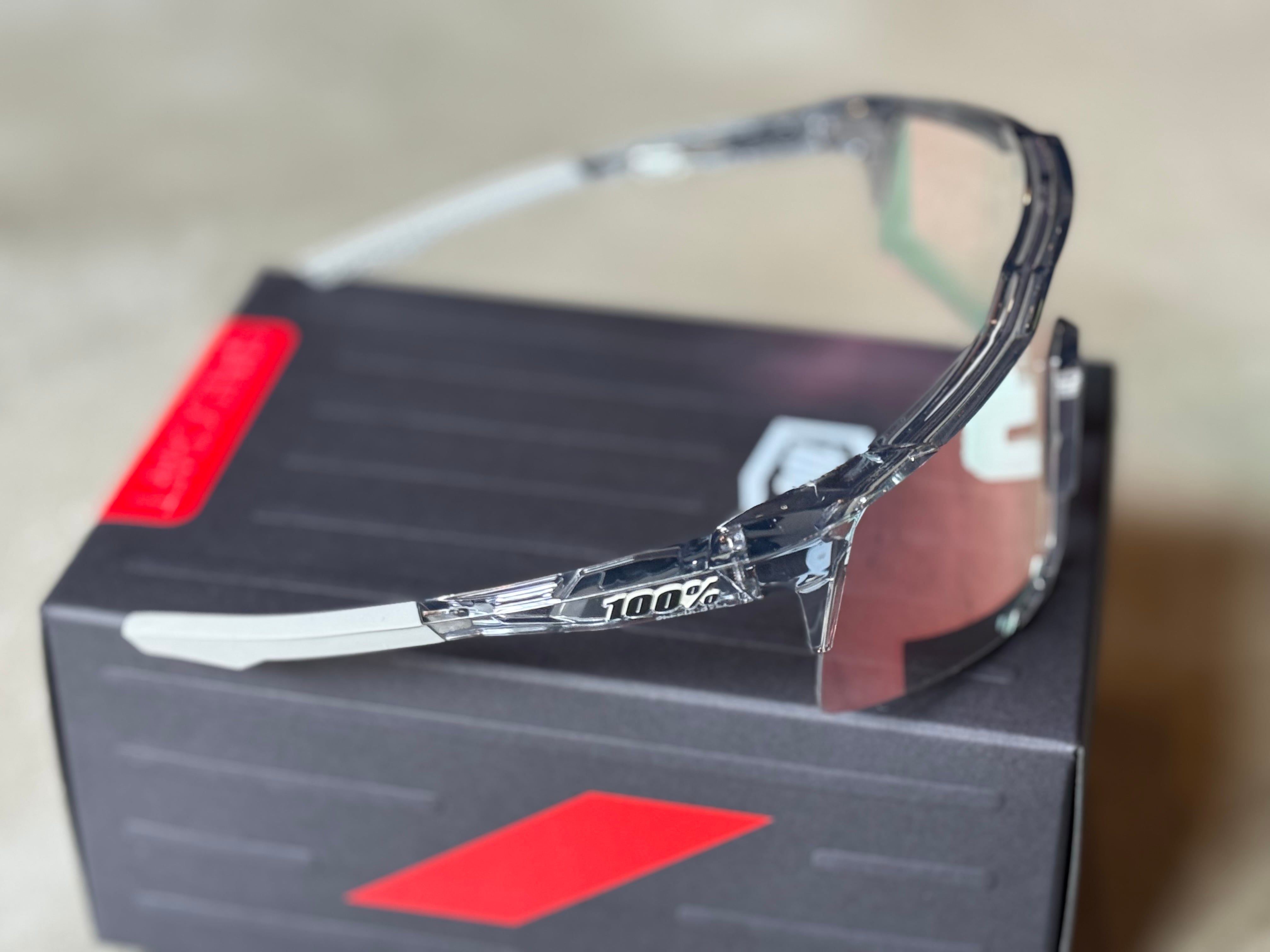 100% ワンハンドレッド　スピードクラフト　フォトクロミックレンズ 楽天市場】ワンハンドレッド サングラス 100％ スピードクラフト