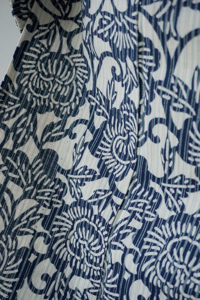 【浴衣】藍色　牡丹唐草文　浴衣