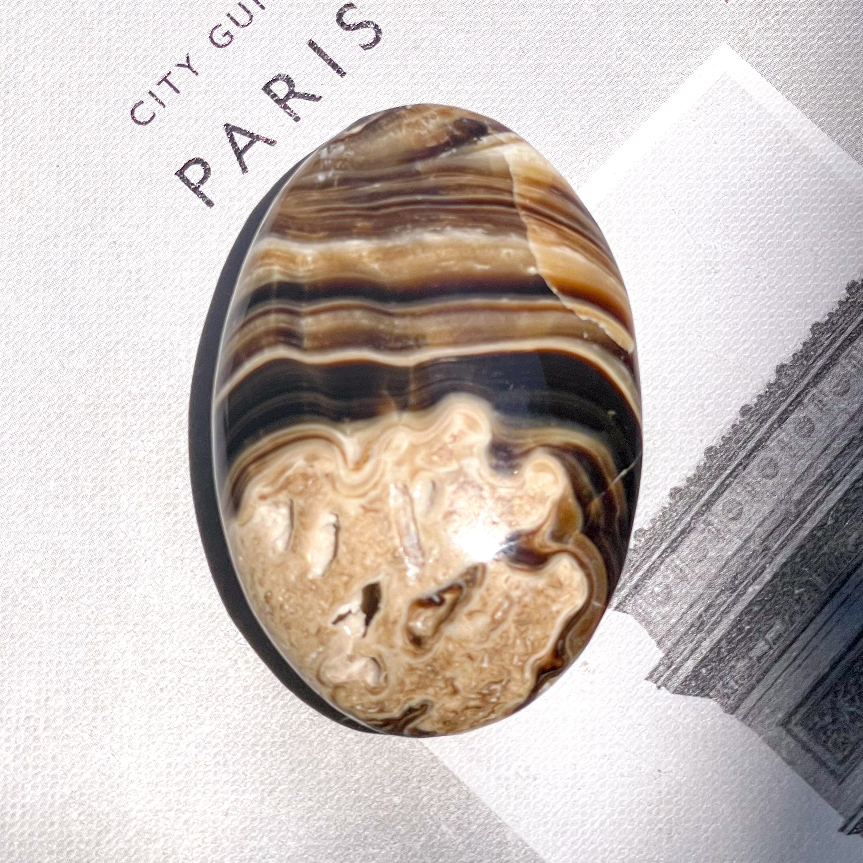 Chocolate Calcite Palm 2 ✧ チョコレートカルサイト | FLUXY