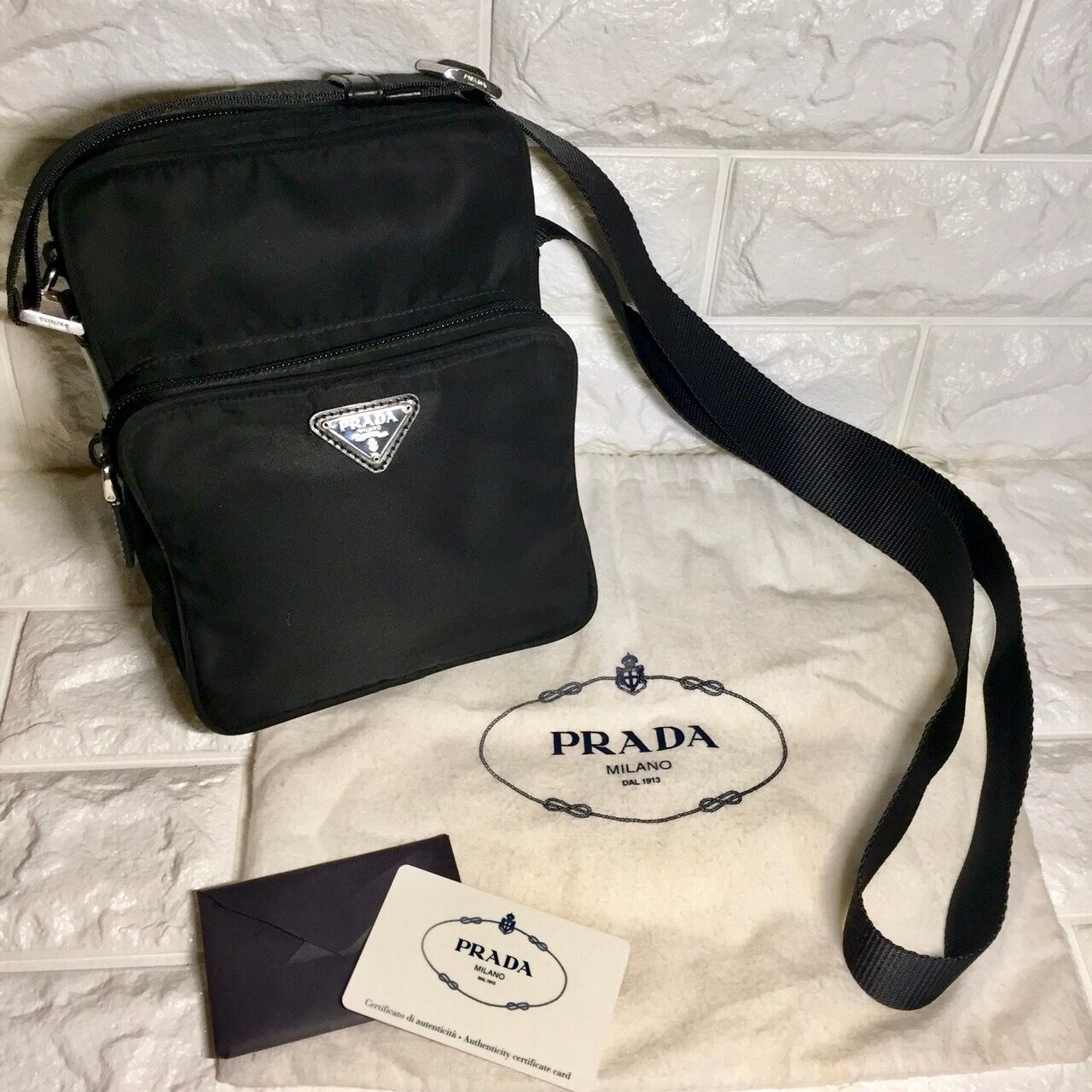 PRADA プラダ ショルダーバッグ ナイロン ブラック | Unique Brand