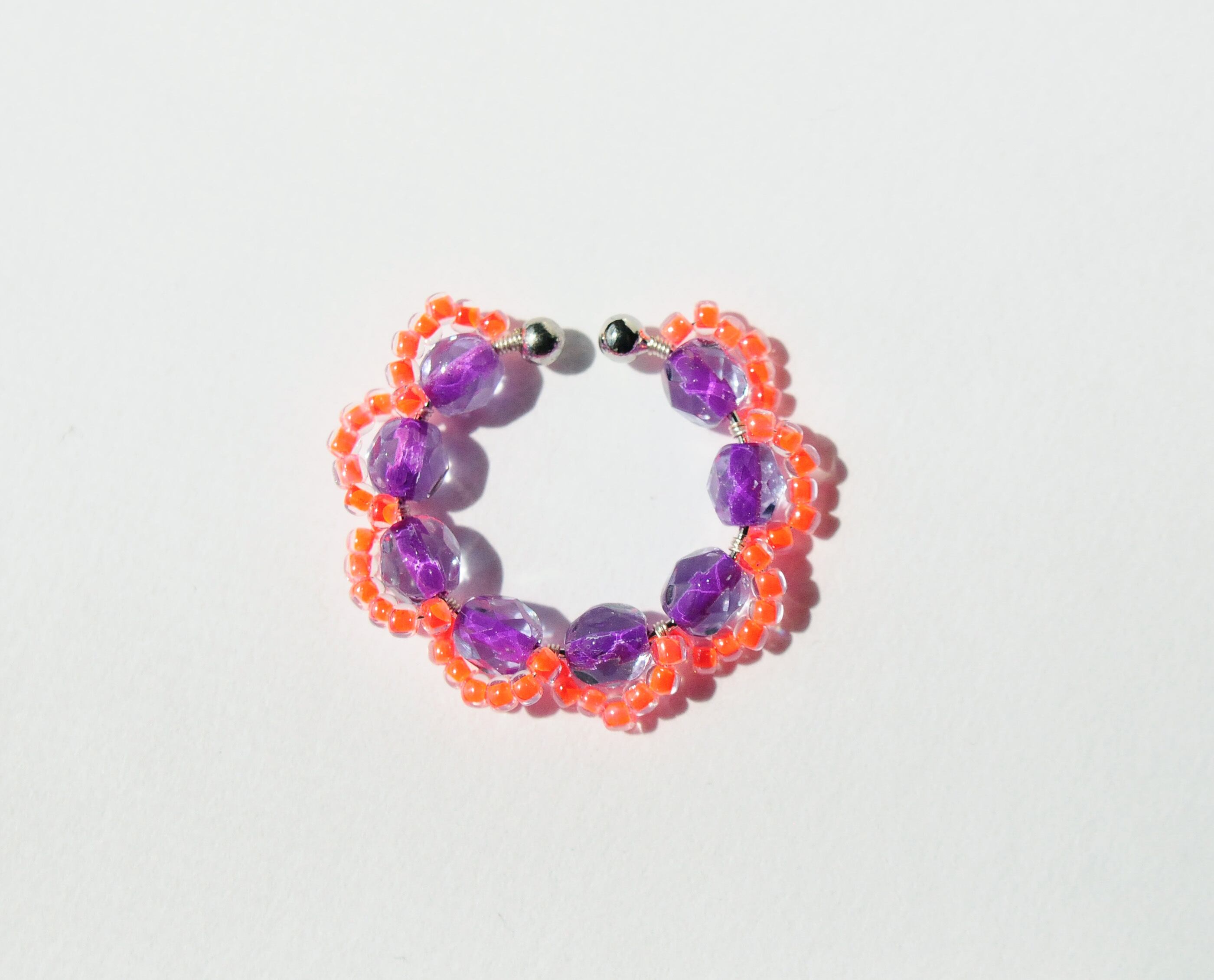 <Rollo~イロヅクビジュー~>イヤーカフ『 Murasaki × Neon Orange 』