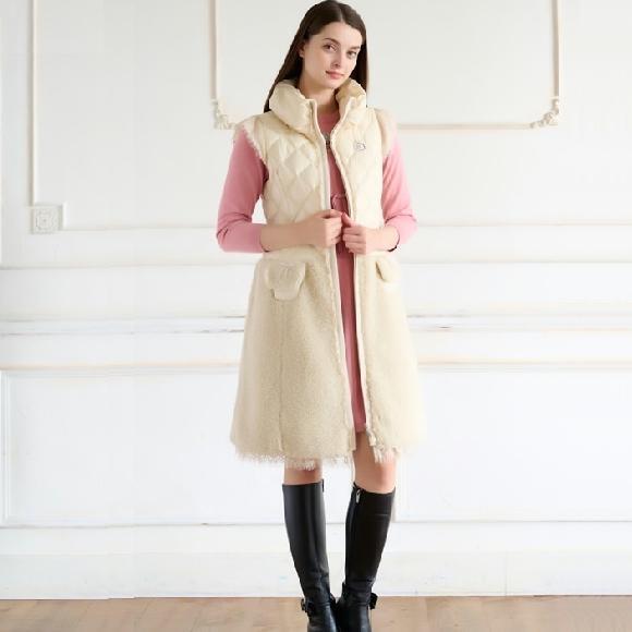 スーパービューティー ニットワンピース オーラボー Super Beauty 胸元