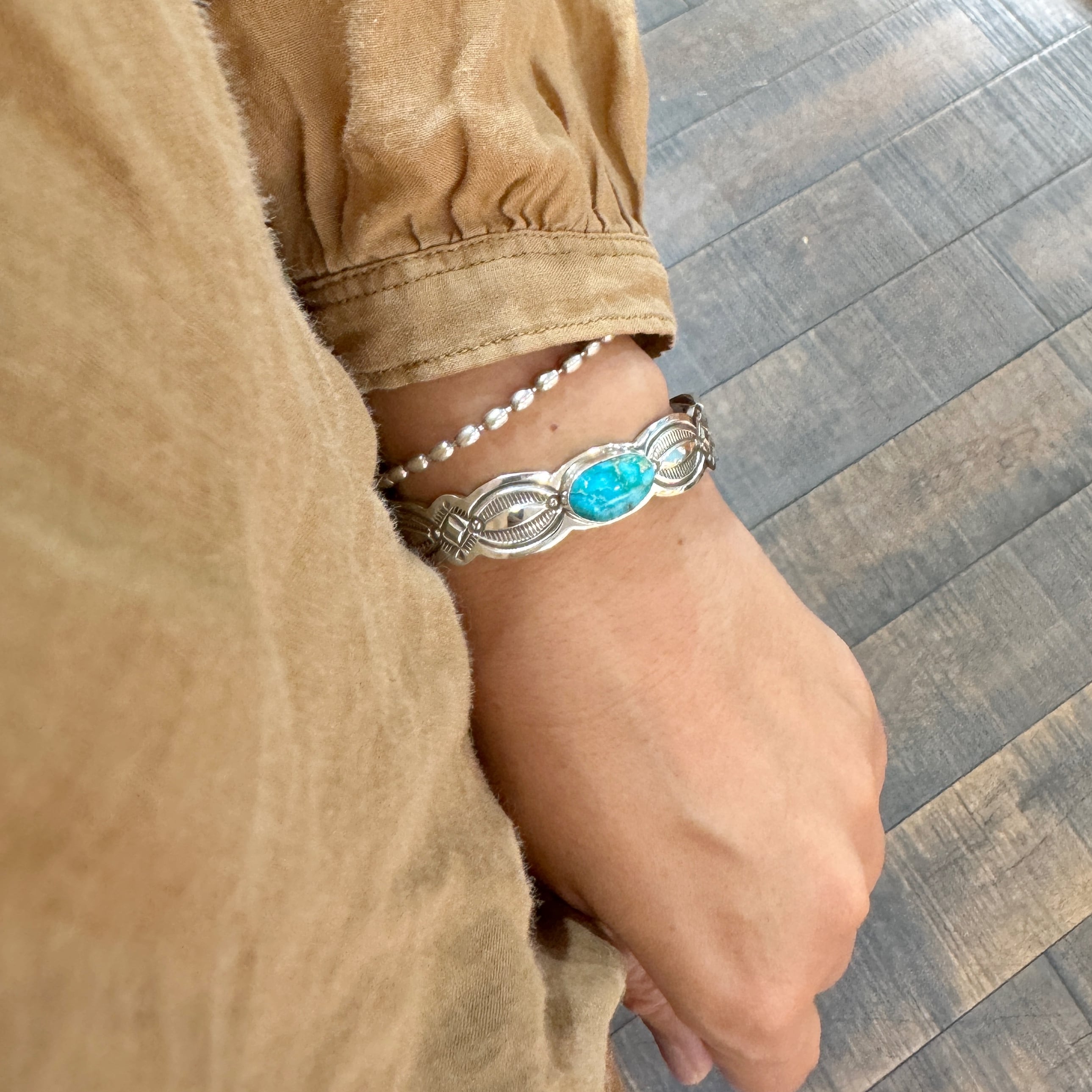 Indian Jewerly》一点物 ターコイズバングル Arnold Blackgoat作