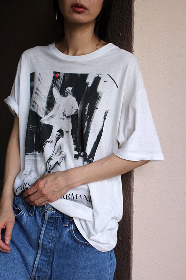 90s EMPORIO ARMANI T-shirt | sunnyvintage