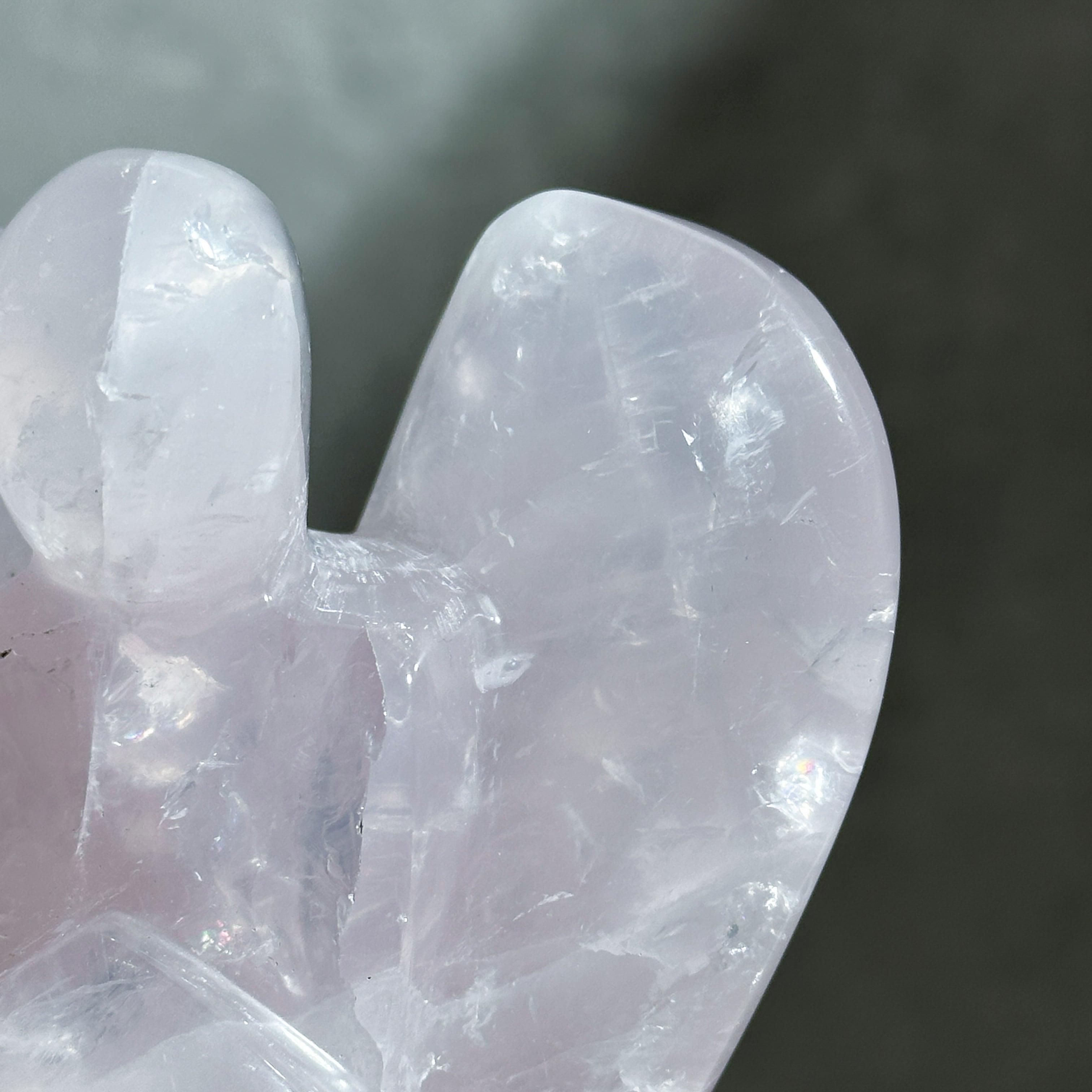 ローズクォーツ エンジェル61◇ Rose Quartz ◇天然石・鉱物