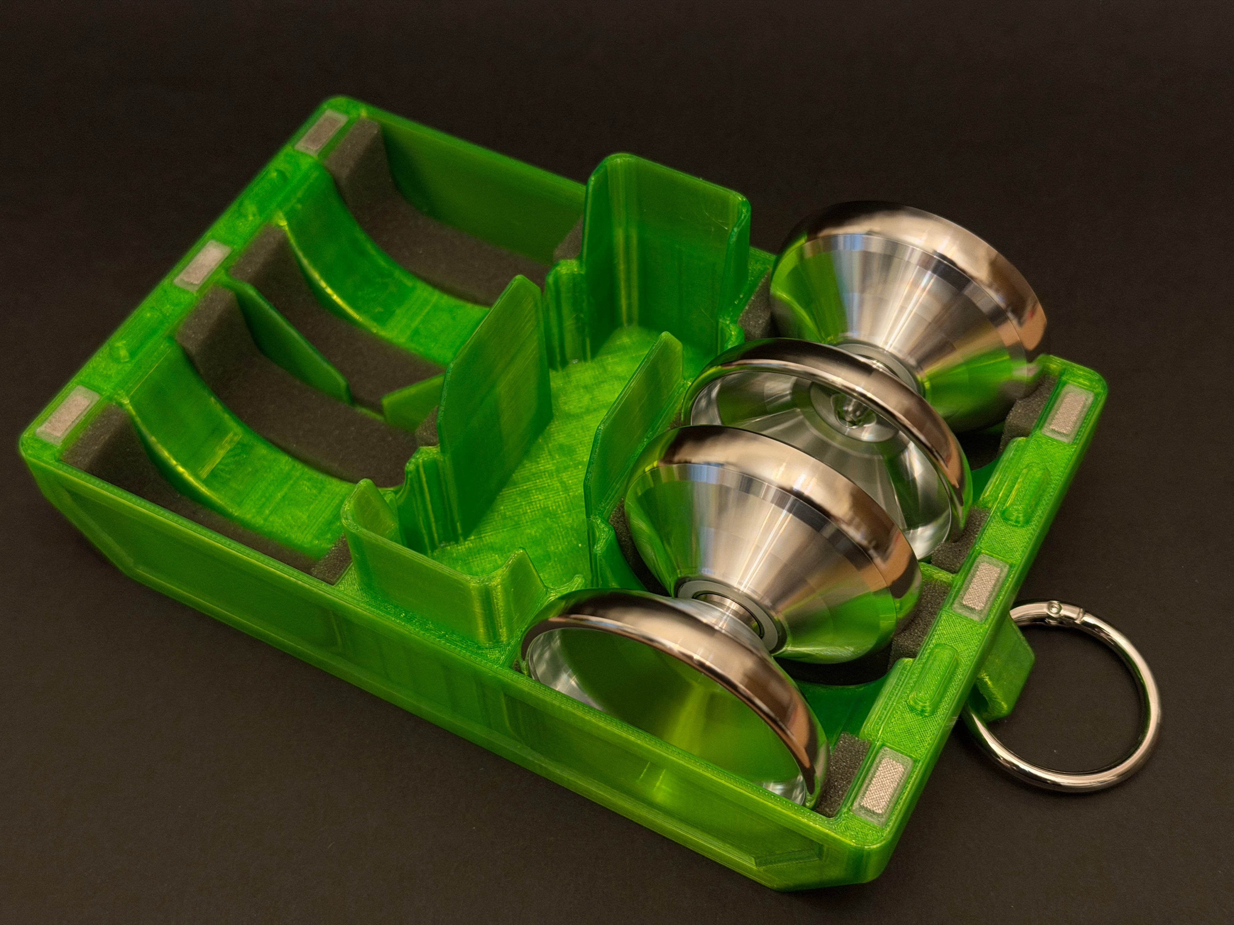 Magnetic YoYo Case (4 YoYos＋ItemArea) | entangle