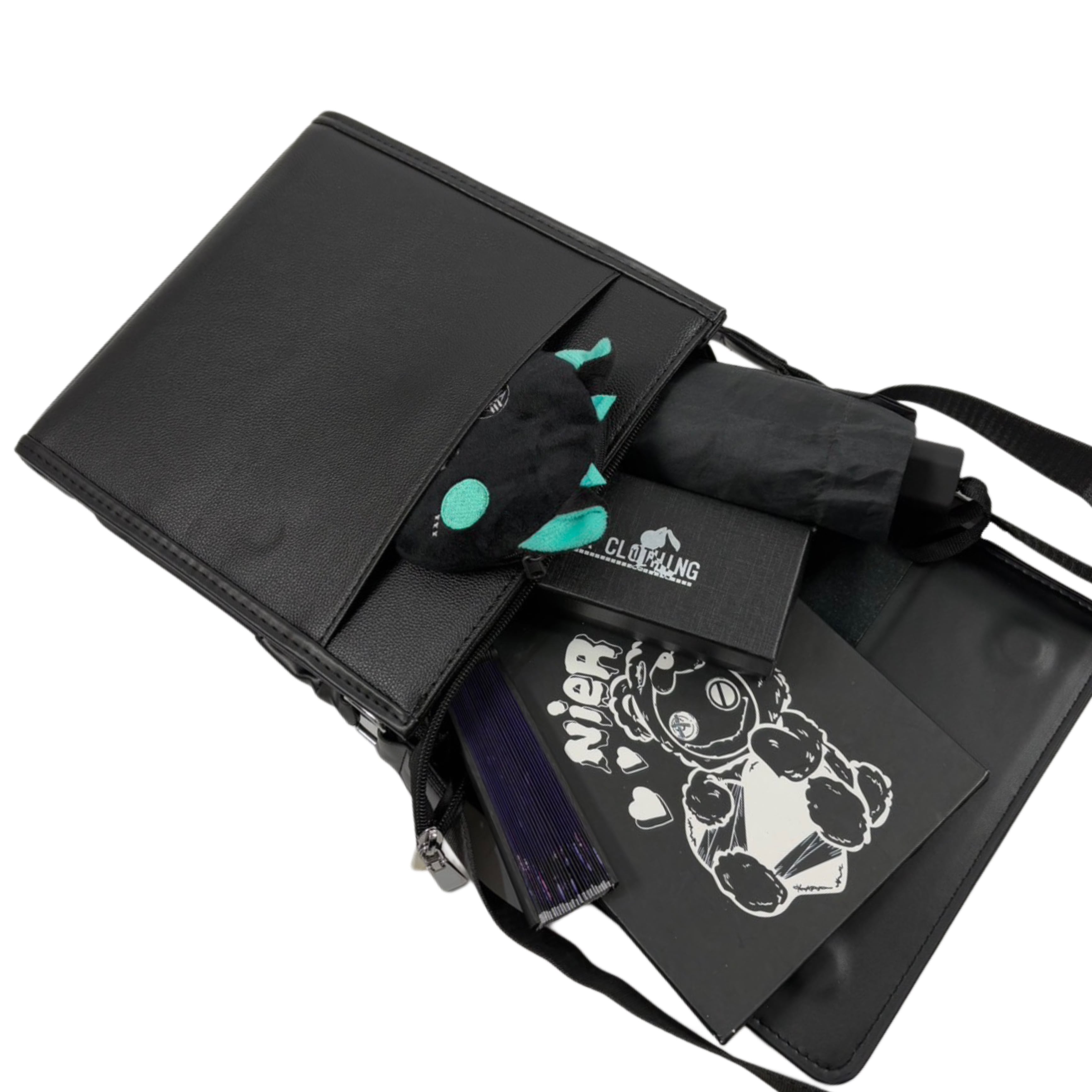 NIER MULTI-POCKET FLAP SHOULDER BAG【ロゴプレート付き】 | NIER