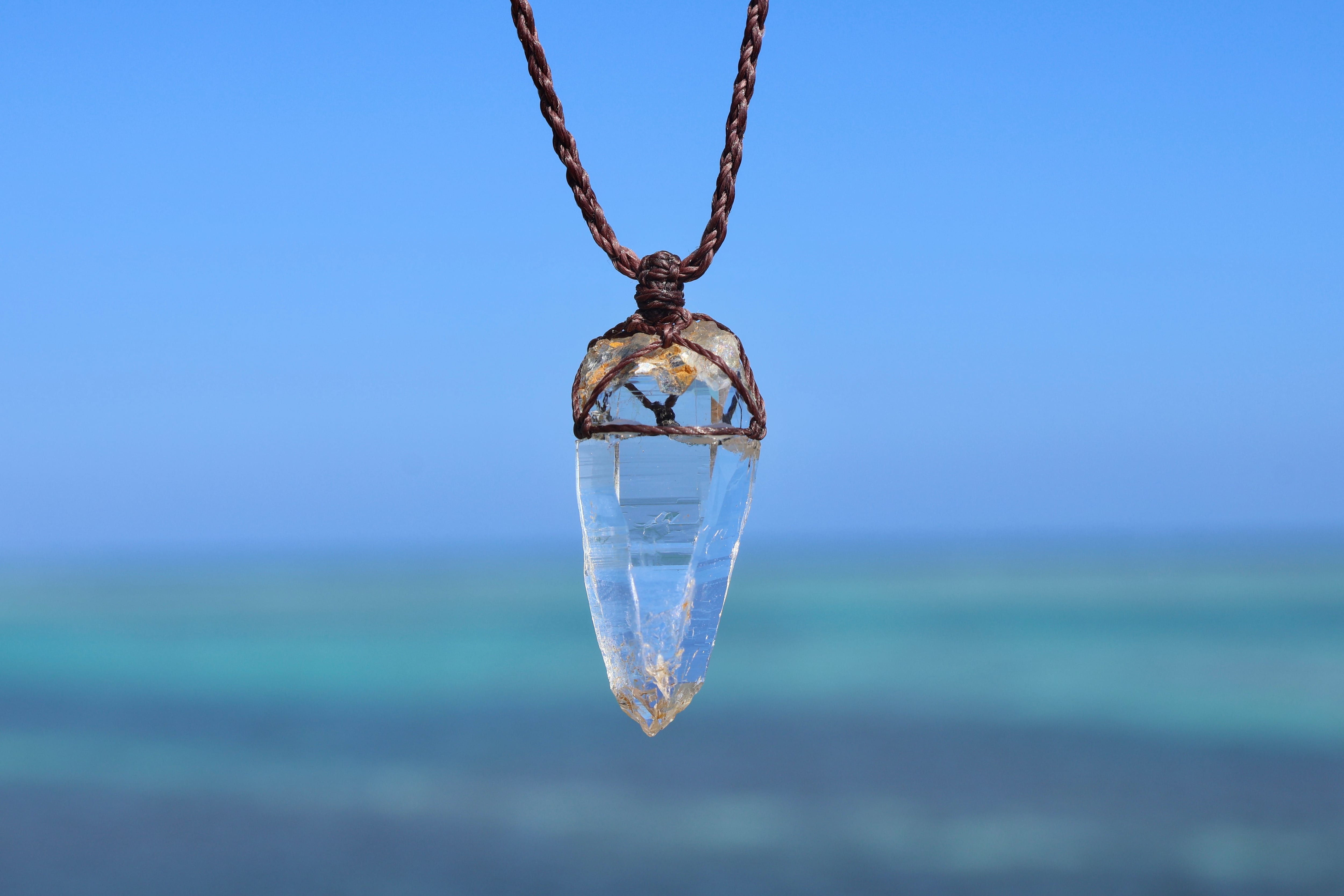 ヒマラヤ水晶ネックレス ガネーシュヒマール産 | 石垣島の夜光貝