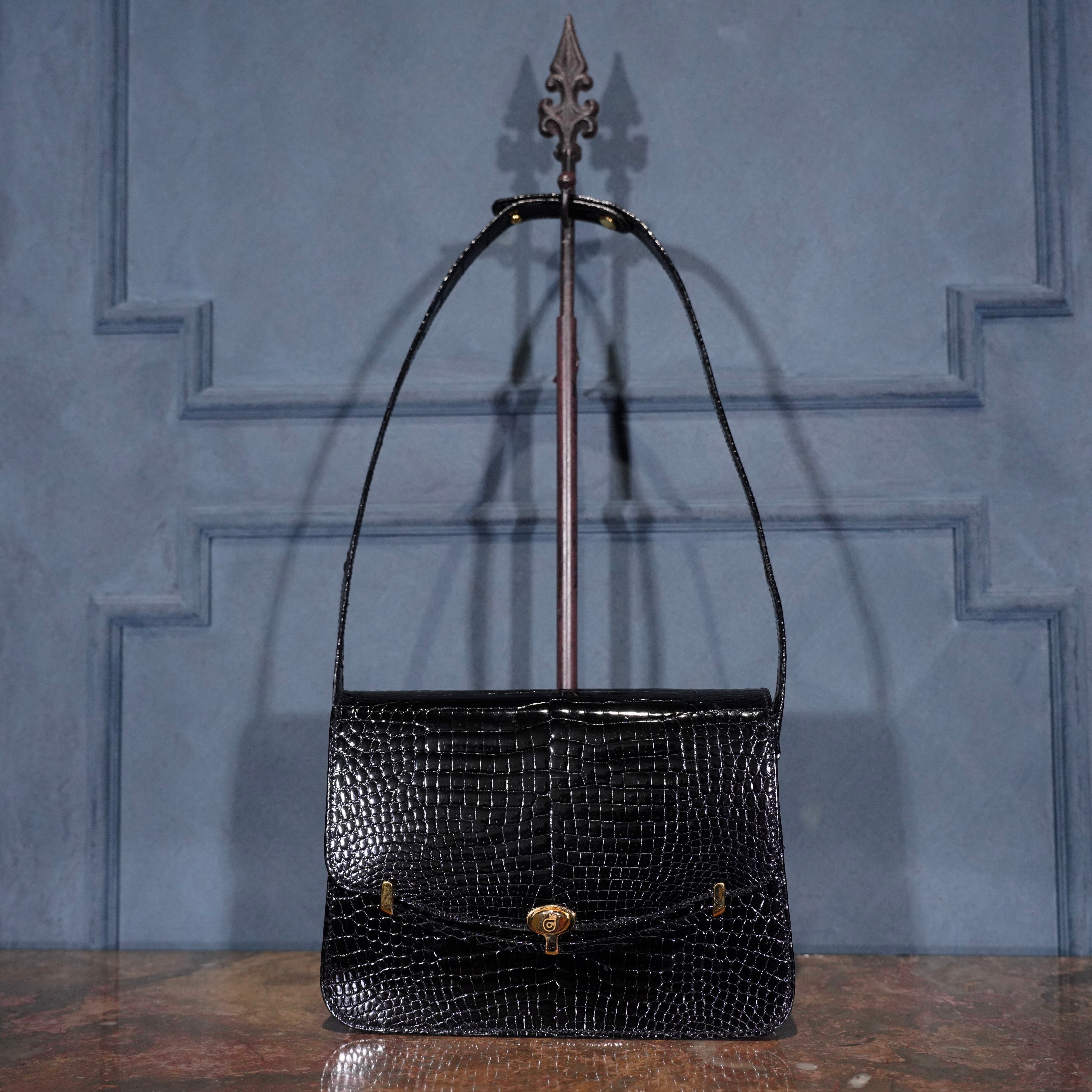BALLY LOGO LINE DESIGN LEATHER SHOULDER BAG/バリーロゴライン