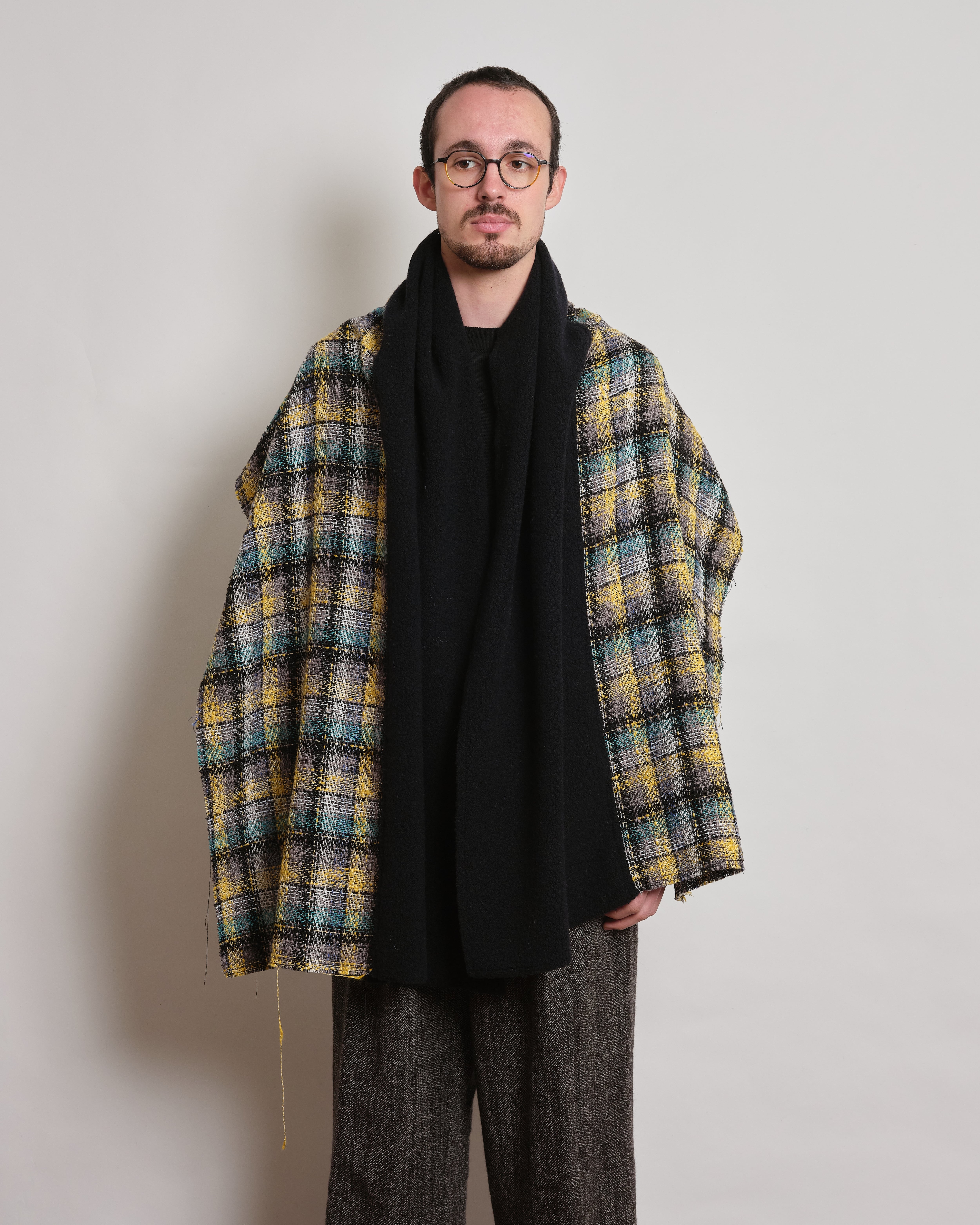 Nine Tailor Kalan Stole NAVY × YELLOW | nua