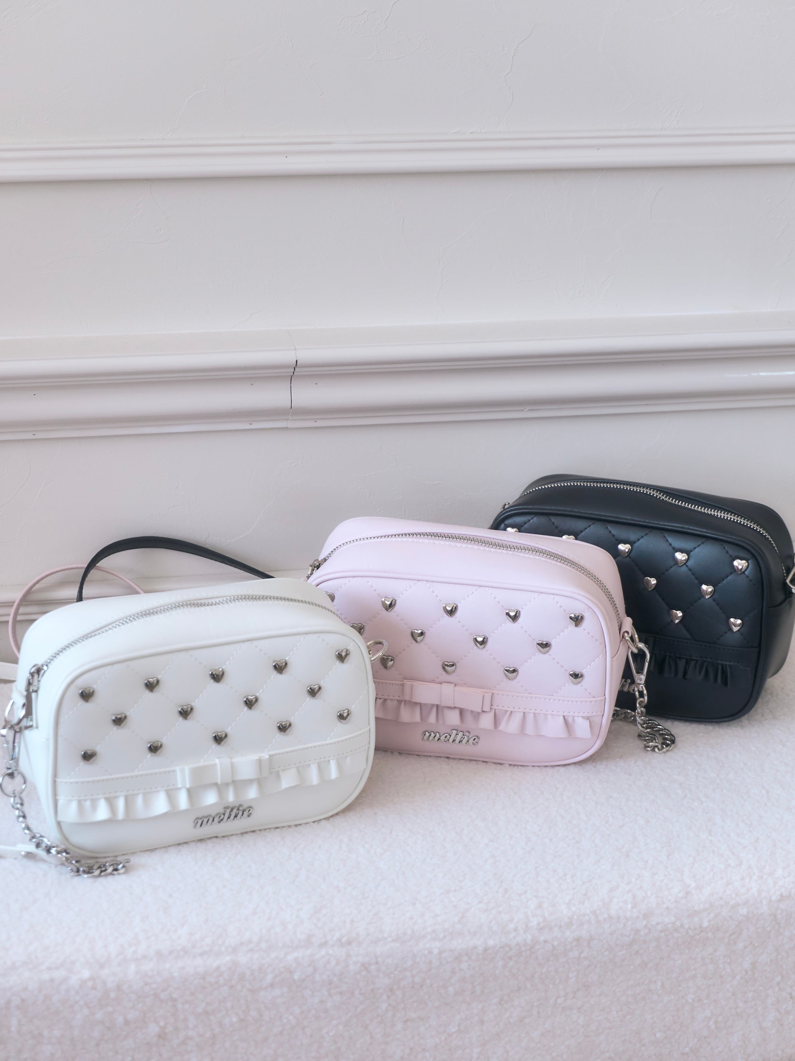 heart studs leather bag