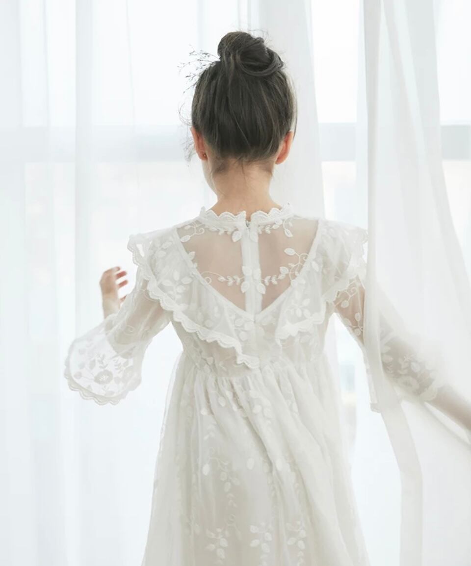 エンジェルレースワンピース•••••••海外子供服 韓国 ドレス 撮影 キッズフォト 春夏 誕生日 イベント 結婚式 発表会