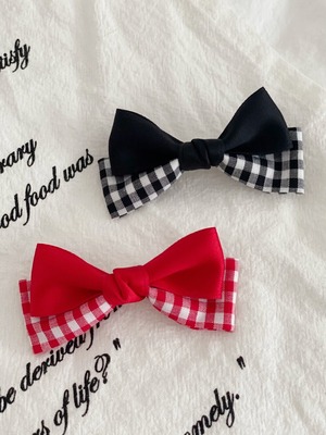 予約【cheese n mood】Petit Doll Hair Pin (2color)