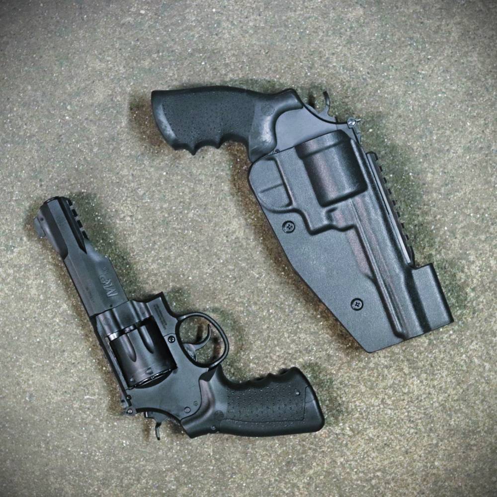 六七五 M327 M&P R8 5インチ リボルバー 専用 カイデックスホルスター