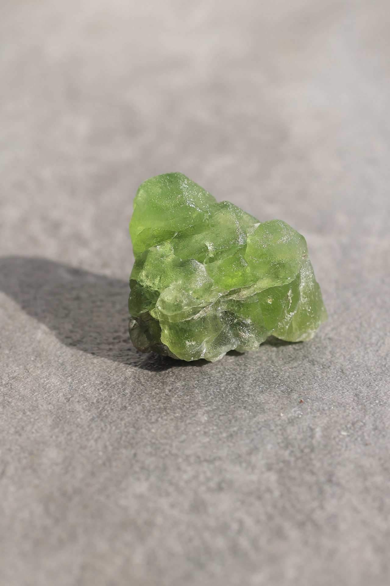 ペリドット「きらめく緑」Peridot|天然石 原石 鉱物 パワーストーン | PD-A-004
