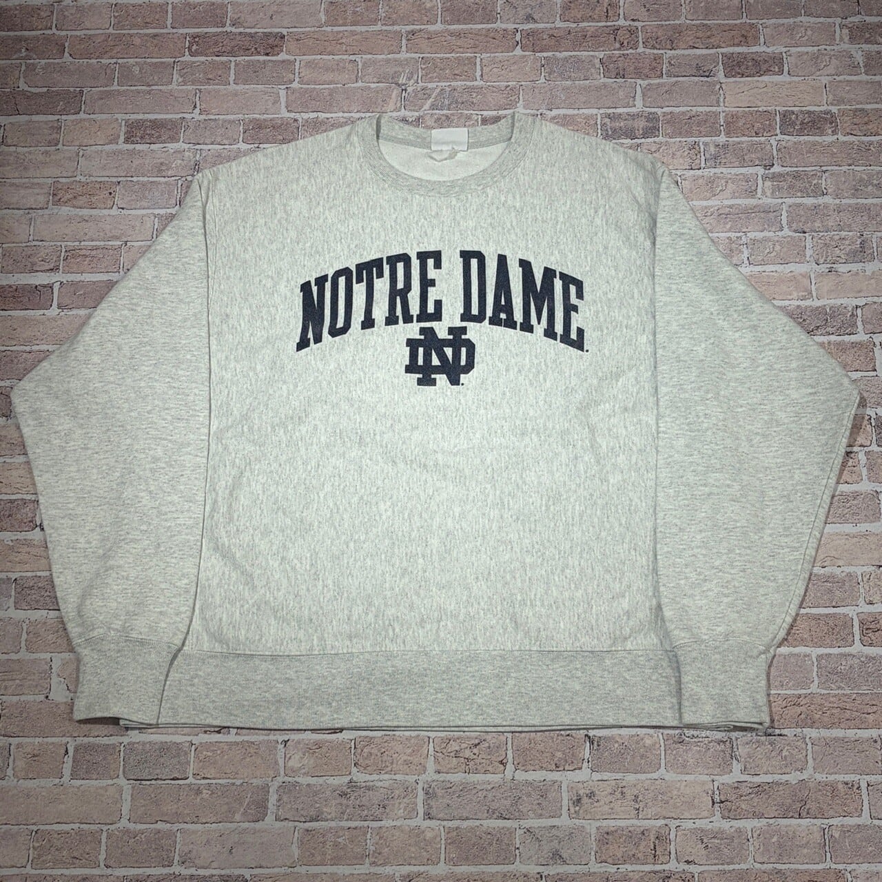 記念グッズ NOS 90s Champion Reverse Weave NFL sweat Ⓚ1990s CHAMPION REVERSE WEAVE SWEAT SHIRT ”NOTREDAME” 復刻