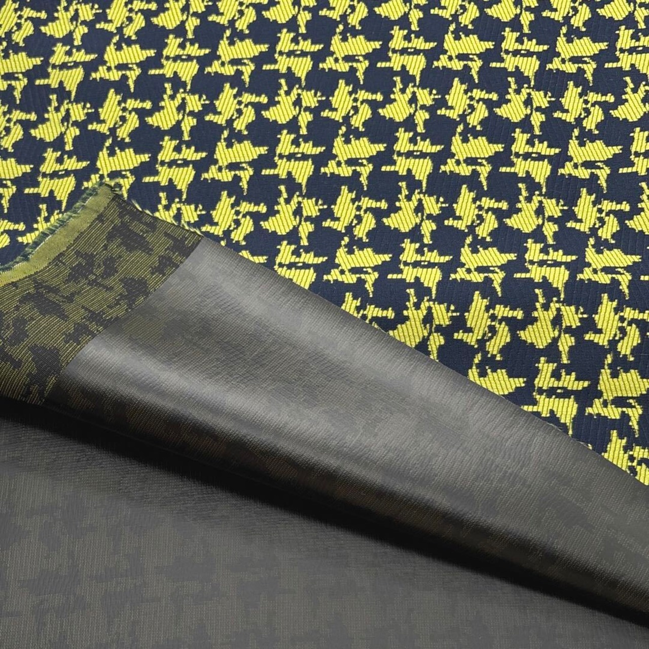 TC205◆50cm◆M◆ポリエステル100%ジャガード生地◆柄物◆カラフル