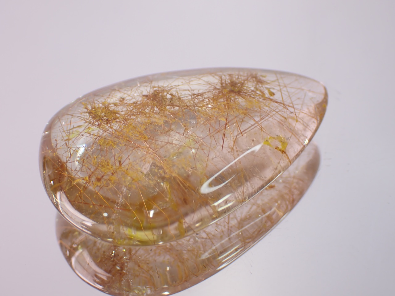 ルチルクォーツ　89.7ct　[D1‐109]