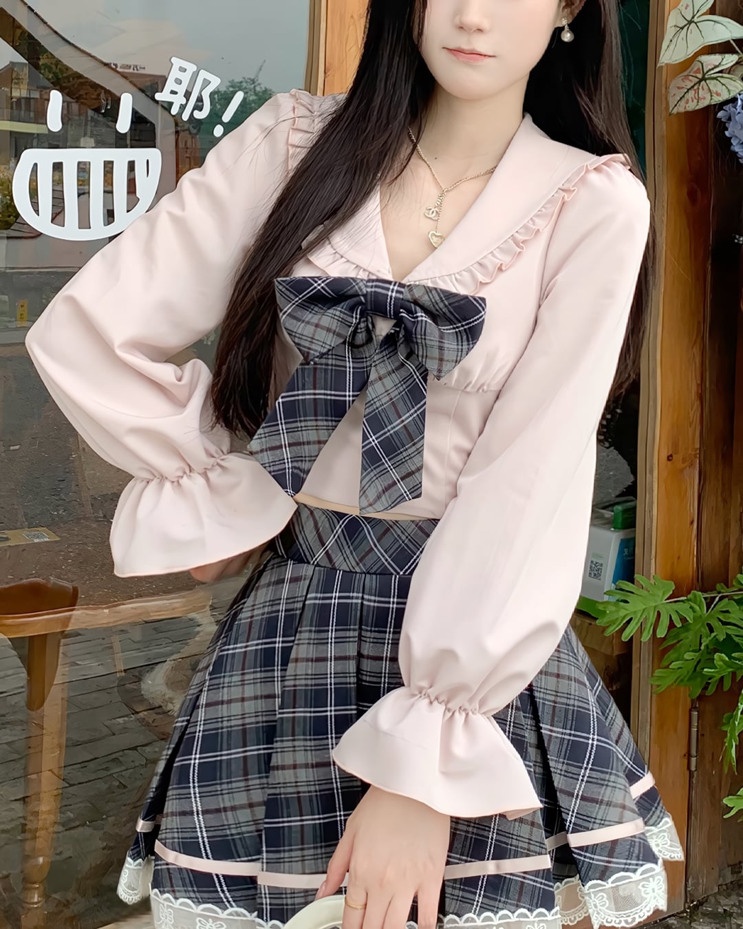 チェックリボンセーラーピンクブラウス 25WP07019