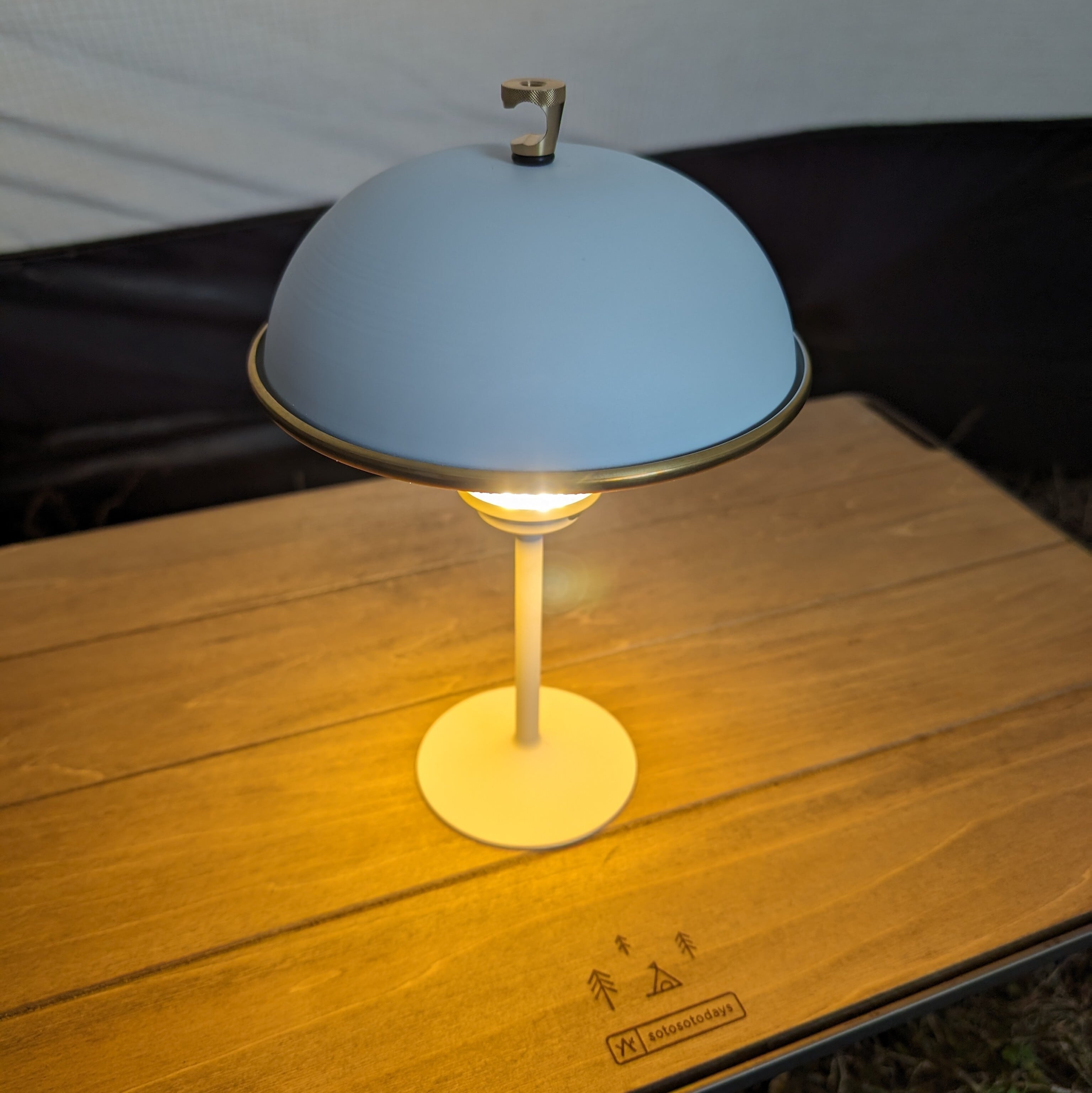 b8fdf3d134373374c9c3c686fb81ab