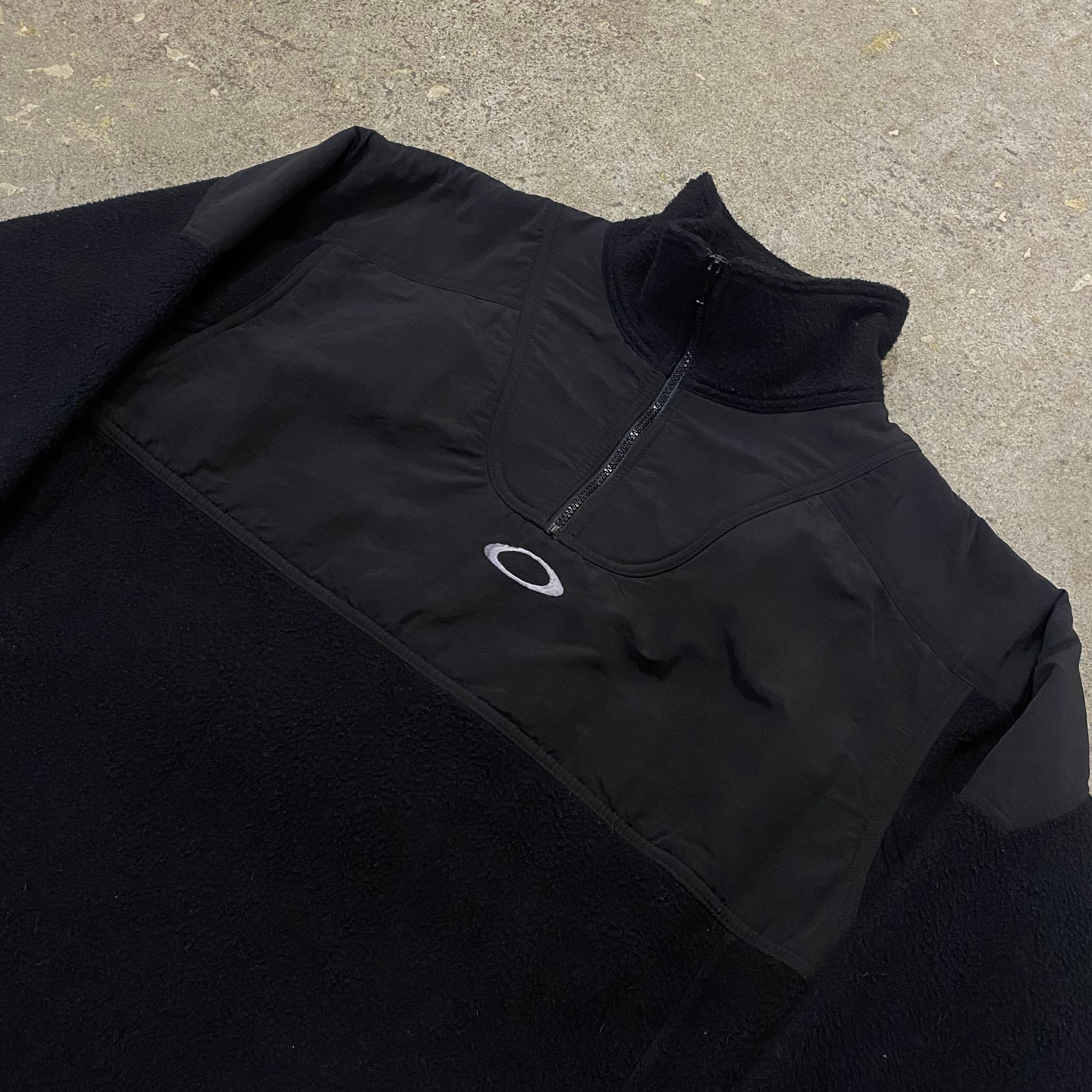 90s OAKLEY fleece pullover【仙台店】 | What