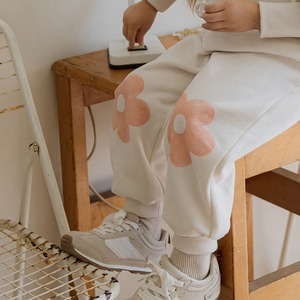 冬ひざ花柄厚手ボトムス2色