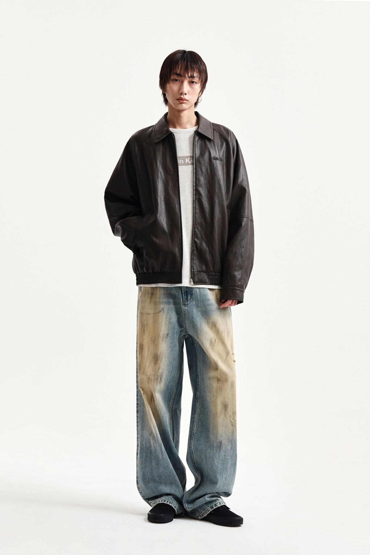 Matin Kim] SMALL LOGO FAUX LEATHER ZIP UP JUMPER IN BROWN 正規品