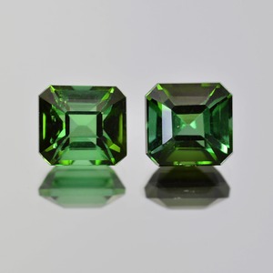 グリーン トルマリン 合計1.04ct ルース アッシャーカット