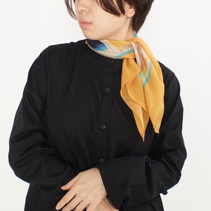 小さくて暖かいシルクウールスカーフ 55 / VOYAGE-2color