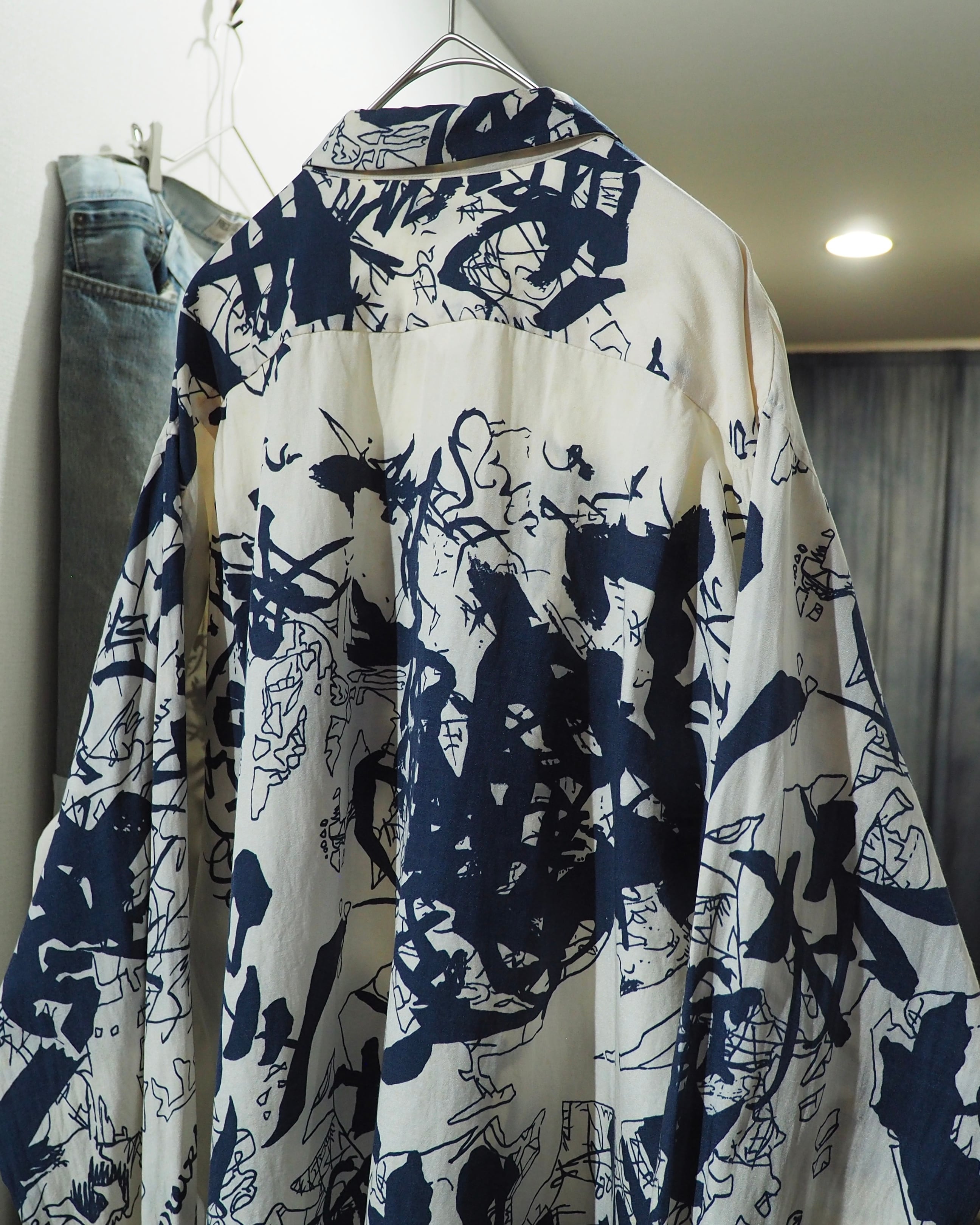 1990 ‐ 00s " OKURA ‐ 聖林公司 " Japanese Graffiti Scribble All Over Pattern Shirt