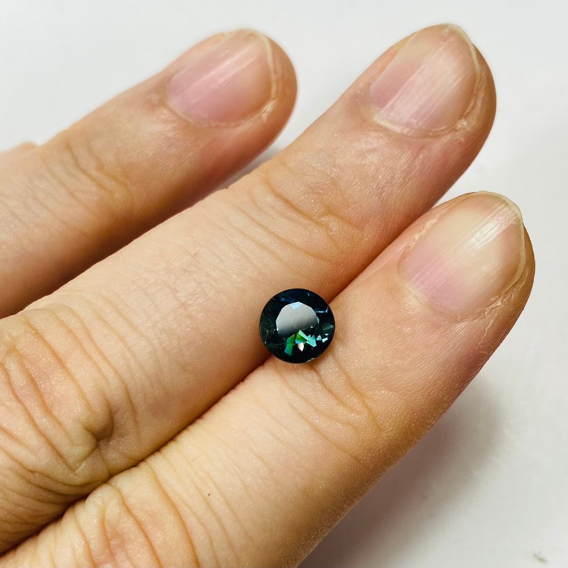 F様専用 決済方法変更用 多色性を楽しめるピーコックなトルマリン