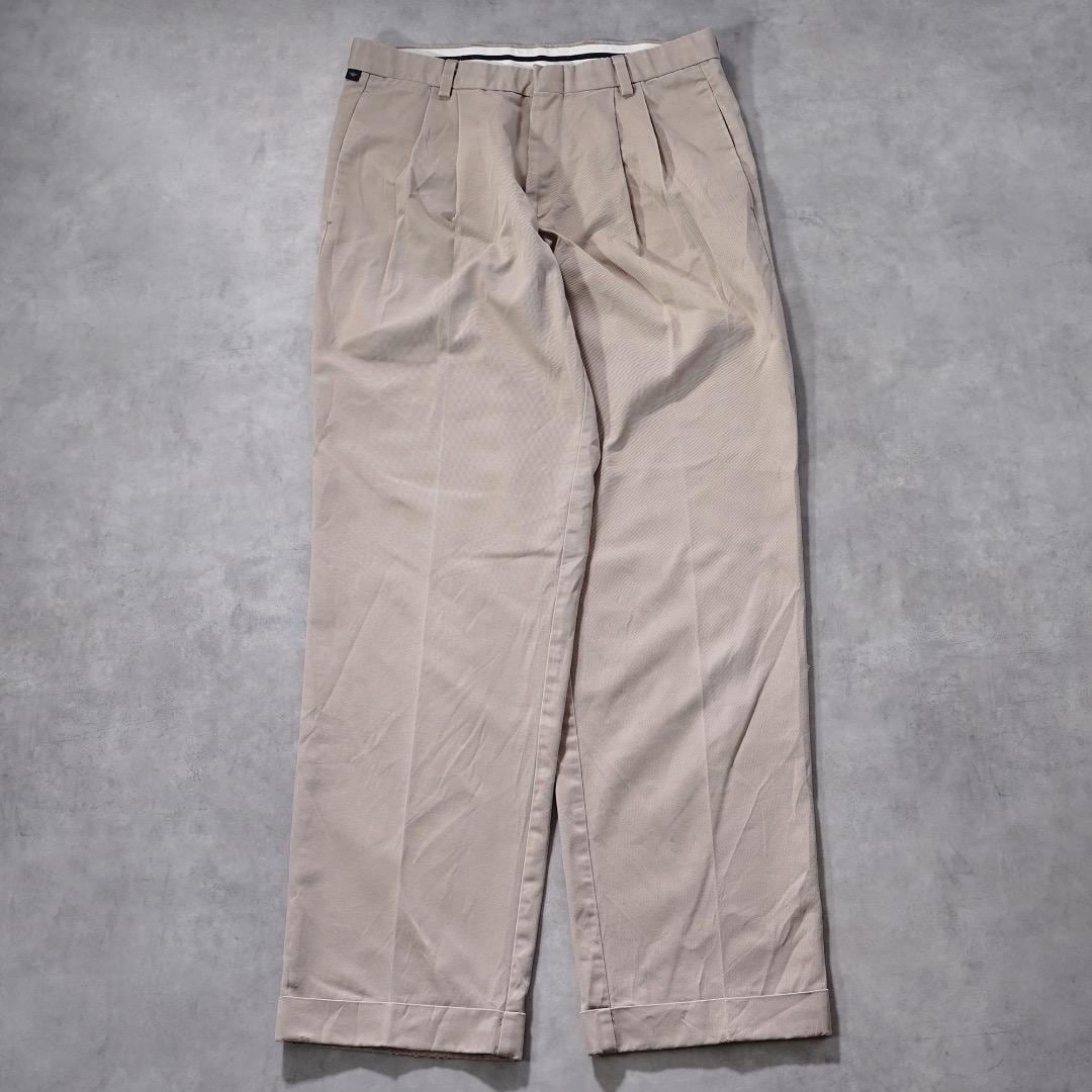ドッカーズ リーバイス W32 チノパン 古着 00s ベージュ 17302