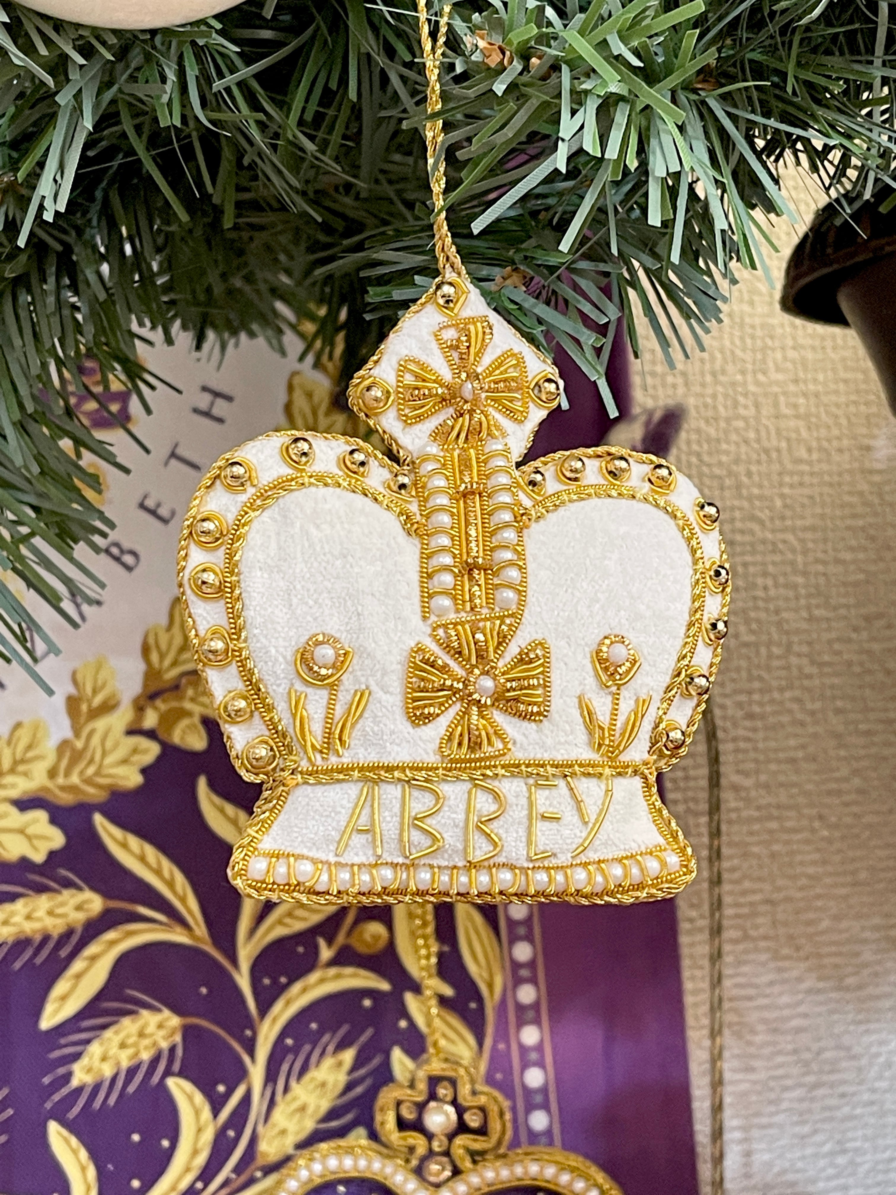 30％OFF!『Westminster Abbey』ウエストミンスター クラウンオーナメント 王冠 エリザベス女王 70th記念 オーナメント  Crown Decoration | Merry Unbirthday