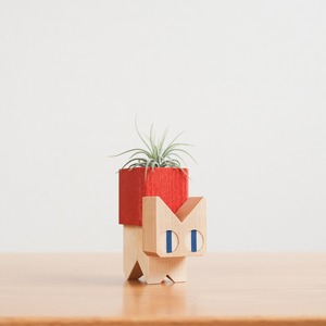 ネコブロックのフラワーベース・メープル