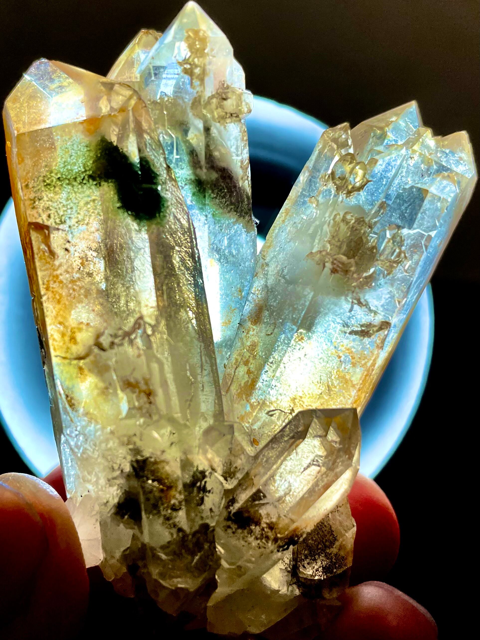 5) パキスタン産「タンジェリン・クオーツ」クローライト共生