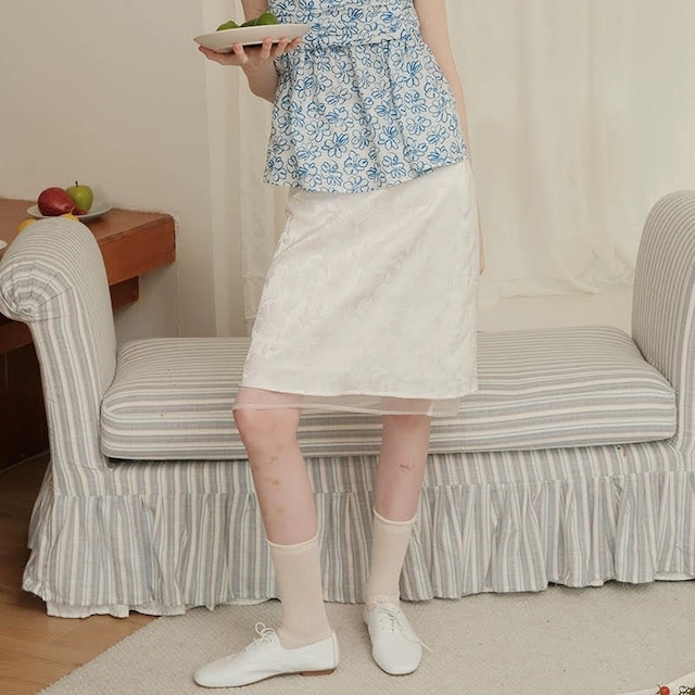 スカート 膝丈スカート タイトスカート 膝丈 シースルー 透け感 花柄 フラワー ハイウエスト スリム 細身 かわいい 大人可愛い きれいめ 大人 上品 おしゃれ お洒落 大人可愛い 大人女子 こなれ感 エレガント クール シック モダン フェミニン レトロ 主役級 存在感 とろみ感 抜け感 20代 30代 夏 レディース 女性用 お出かけ 女子会 デート 旅行 普段使い 韓国 オルチャン ファッション トレンド 流行 美スタイル インスタ映え 脚長 美脚 XS S M 白 ホワイト イエローグリーン