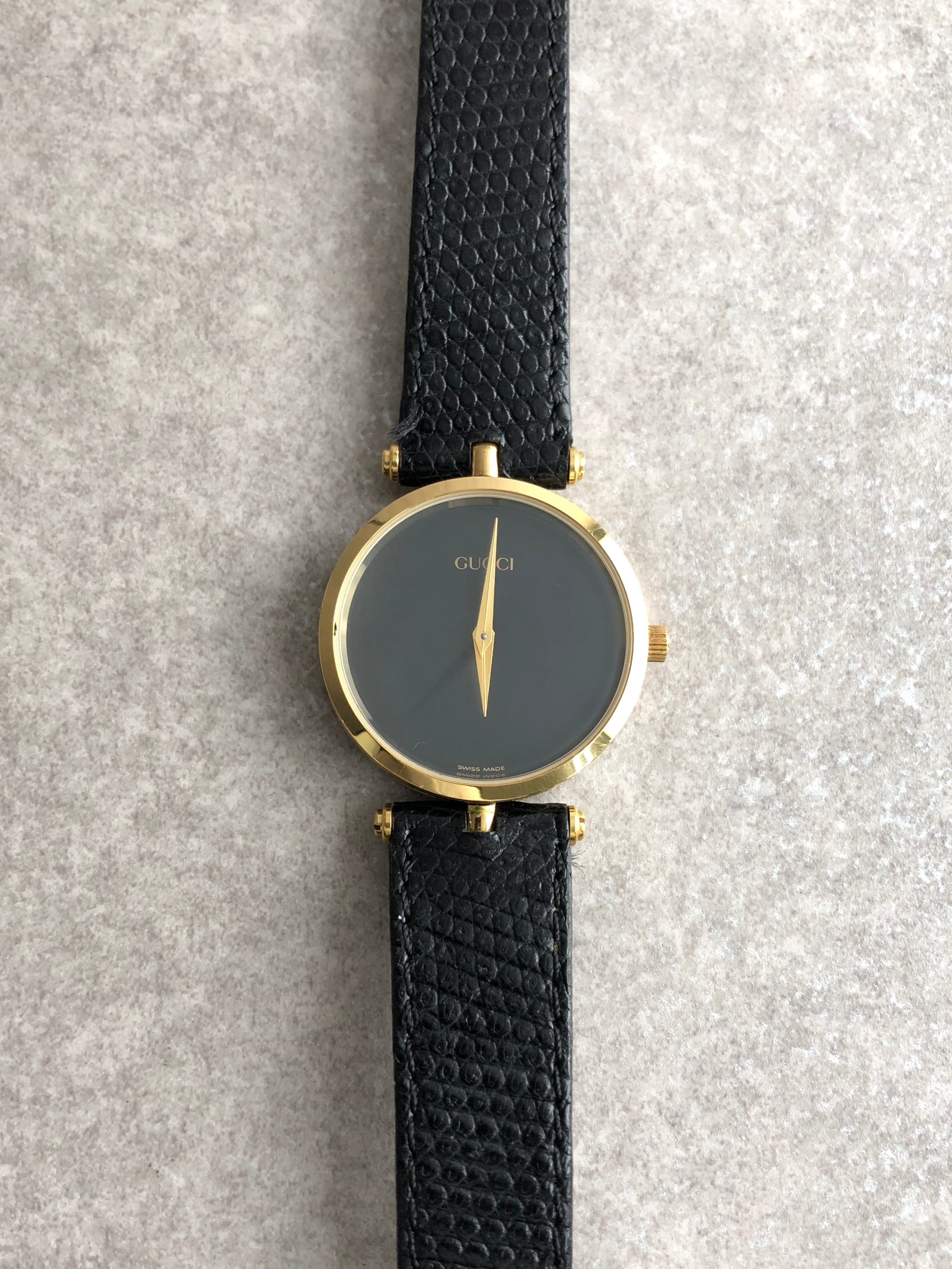 GUCCI グッチ 腕時計 ブラック レザー クウォーツ vintage