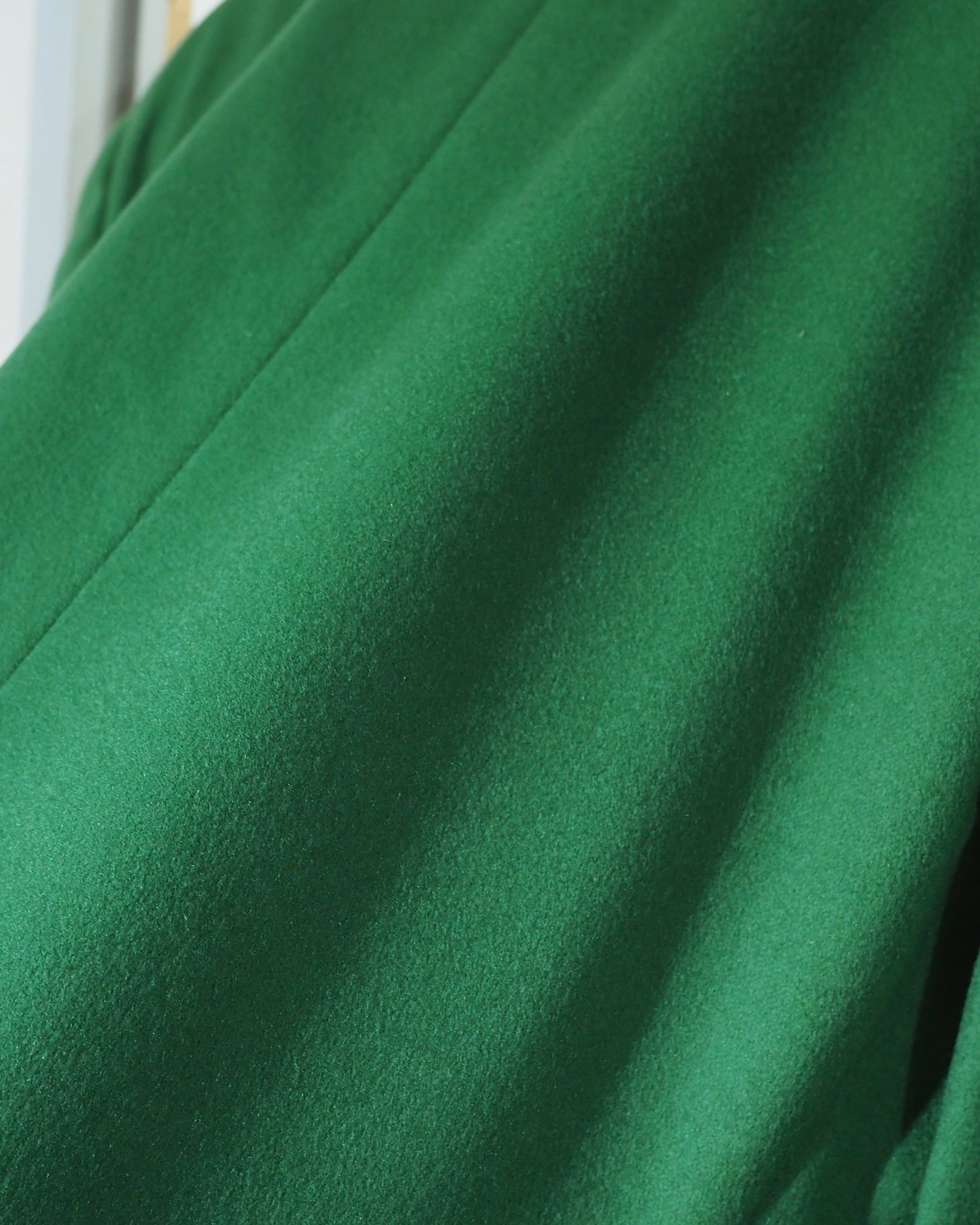 " Made in Italy - STUDIO FERRE " Beautiful Light Green Color Vintage Cashmere Mix Tailored Jacket