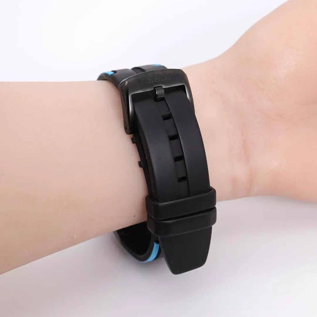 稼働 美品 TISSOT 腕時計 クロノグラフ クイックスター ブルー 3819